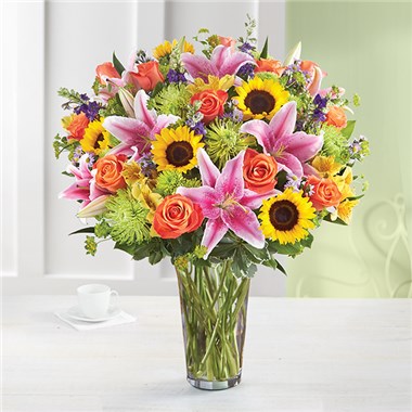 fanfare-flower-bouquet-with-sunflowers-bright-colored-blooms