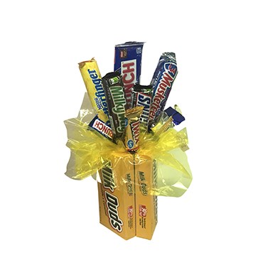 Chocolate-Combo-Candy-Bouquets-Gift-flowerama