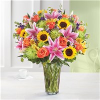 fanfare-flower-bouquet-with-sunflowers-bright-colored-blooms