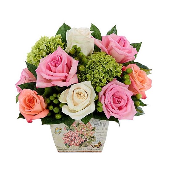 Rose &amp; Hydrangea Garden Flower Bouquet from Ingallina&#39;s nationwide flowers website